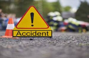 Kasoa: Five seriously injured as Tipper truck crashes into cargo truck
