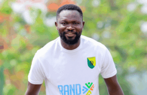 Sign me if you want to win Ghana League – Vincen Atinga